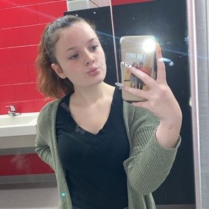 Meet your Posher, Chloee